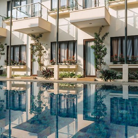 Anugrah Hotel Sukabumi Exterior foto