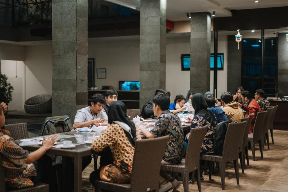 Anugrah Hotel Sukabumi Exterior foto